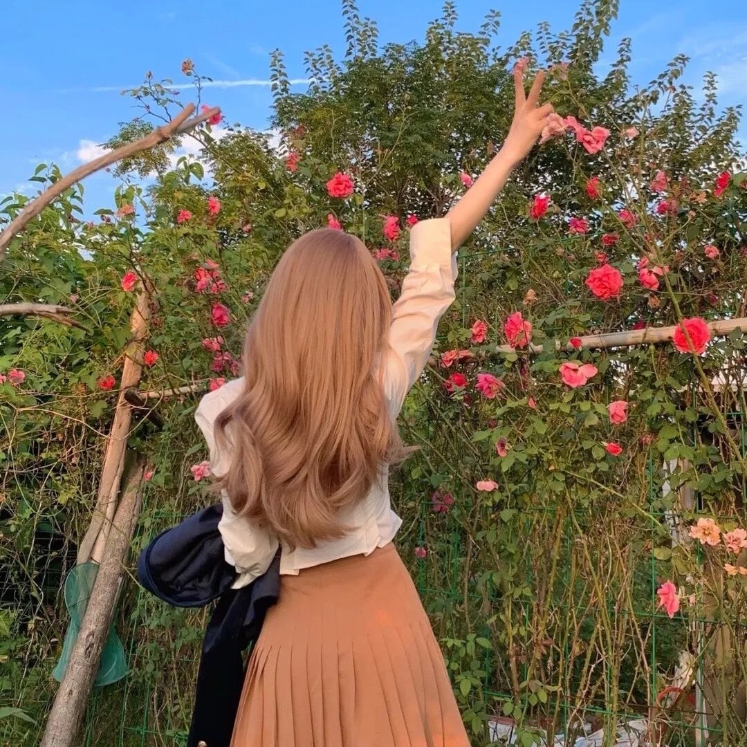 珠光宝气的拉各斯人